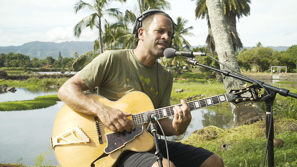 Better Together feat. Jack Johnson | Song Around The World + Entrevista Bônus  (Exclusivo para Membros)
