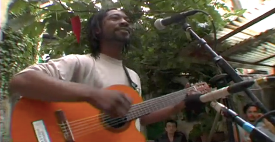 Don't Beat Me Around The Bush | Clarence Bekker | Live Outside