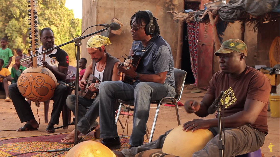 Drapeau | Habib Koité | Live Outside