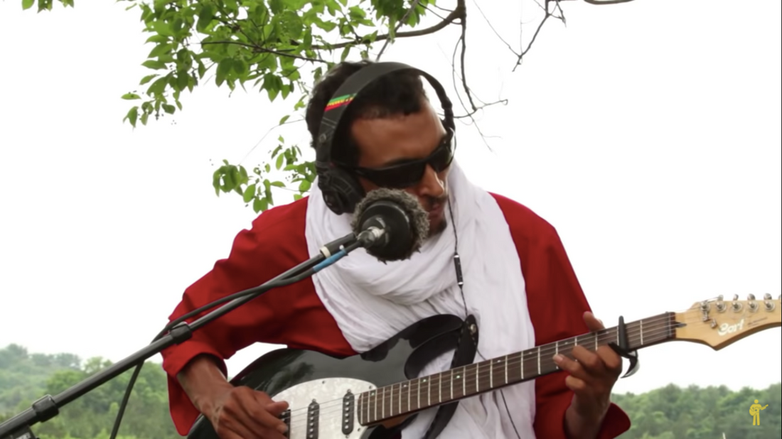 Imuhar | Bombino | Live Outside