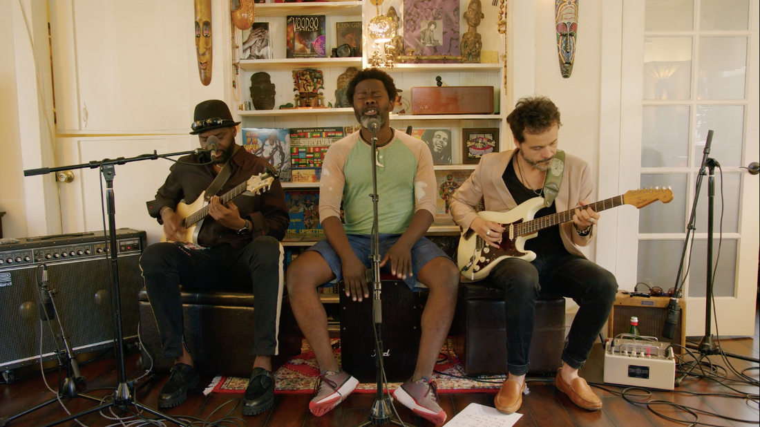 Three Little Birds | Afro Fiesta & Twanguero (Exclusivo para Membros)