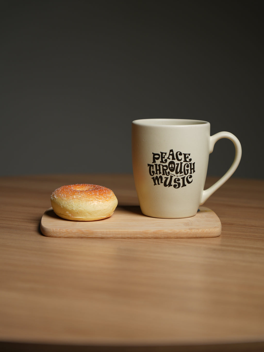 CANECA DE CERÂMICA PFC PEACE THROUGH MUSIC  414ML