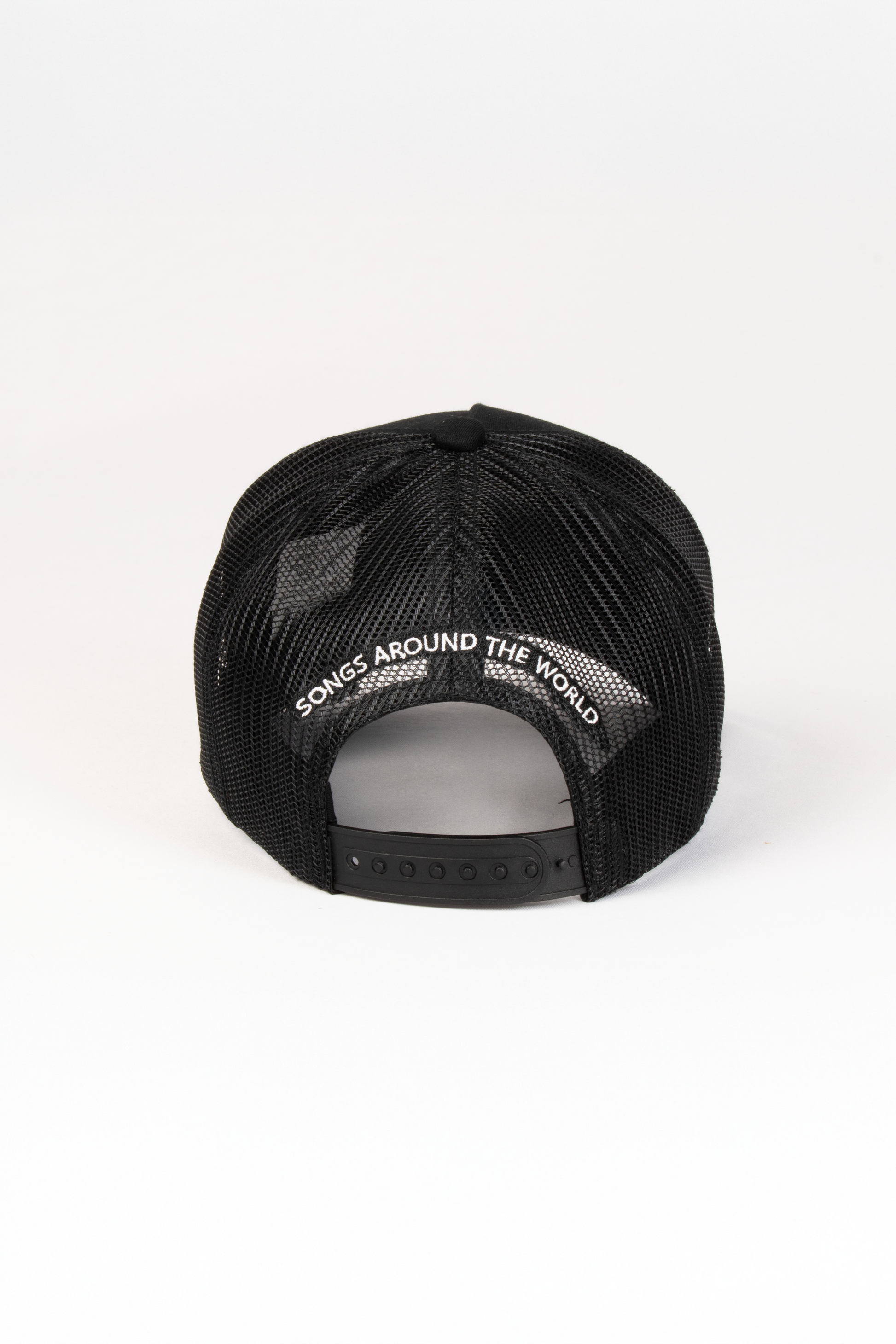 BONE TRUCKER COM TELA LISO PATCH PRETO